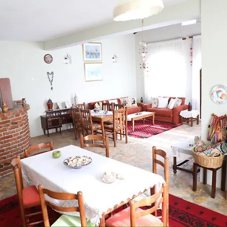 Hausen Margaret's Kuçova